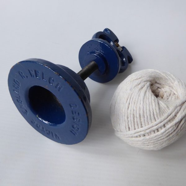 Vintage Robert Welch Victor owl string dispenser holder. Blue cast iron gadget - Image 13