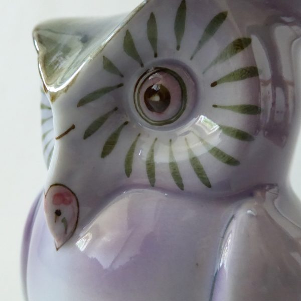 Vintage ceramic owl figurine money box, clay china porcelain, mauve + moss green - Image 10