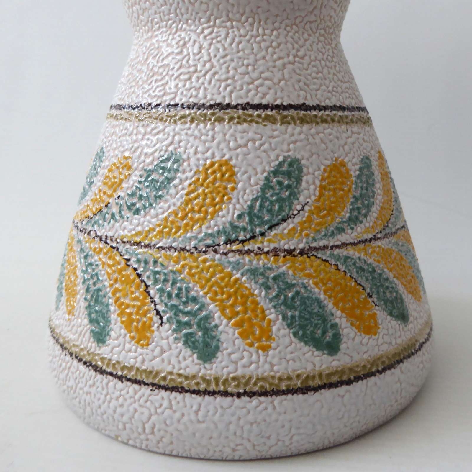 Vintage ceramic pottery vase, Italian/West German, textured yellow, 1970s retro - Image 3