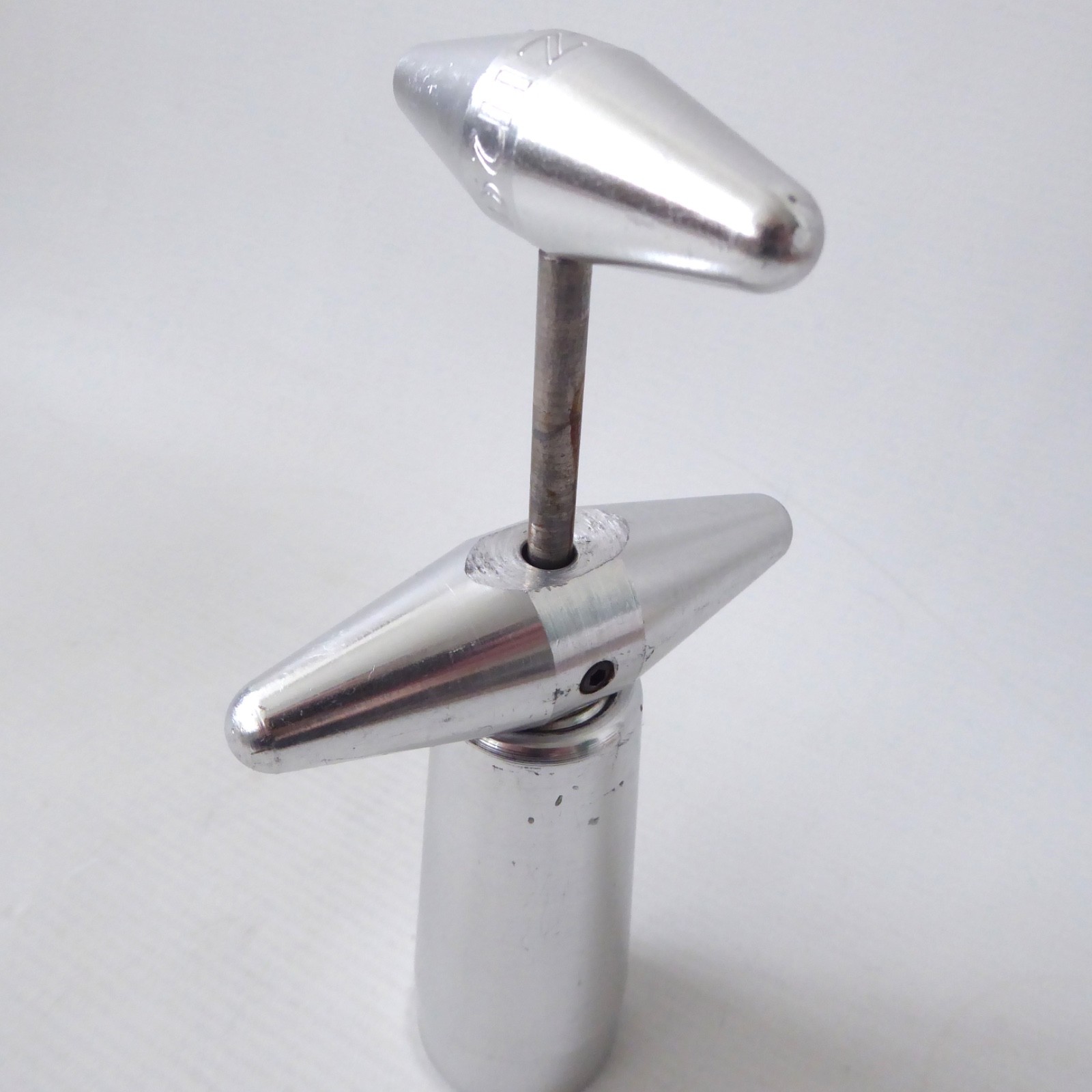 Vintage modernist aluminium Valezina butterfly corkscrew bottle opener 1960s/70s - Image 4