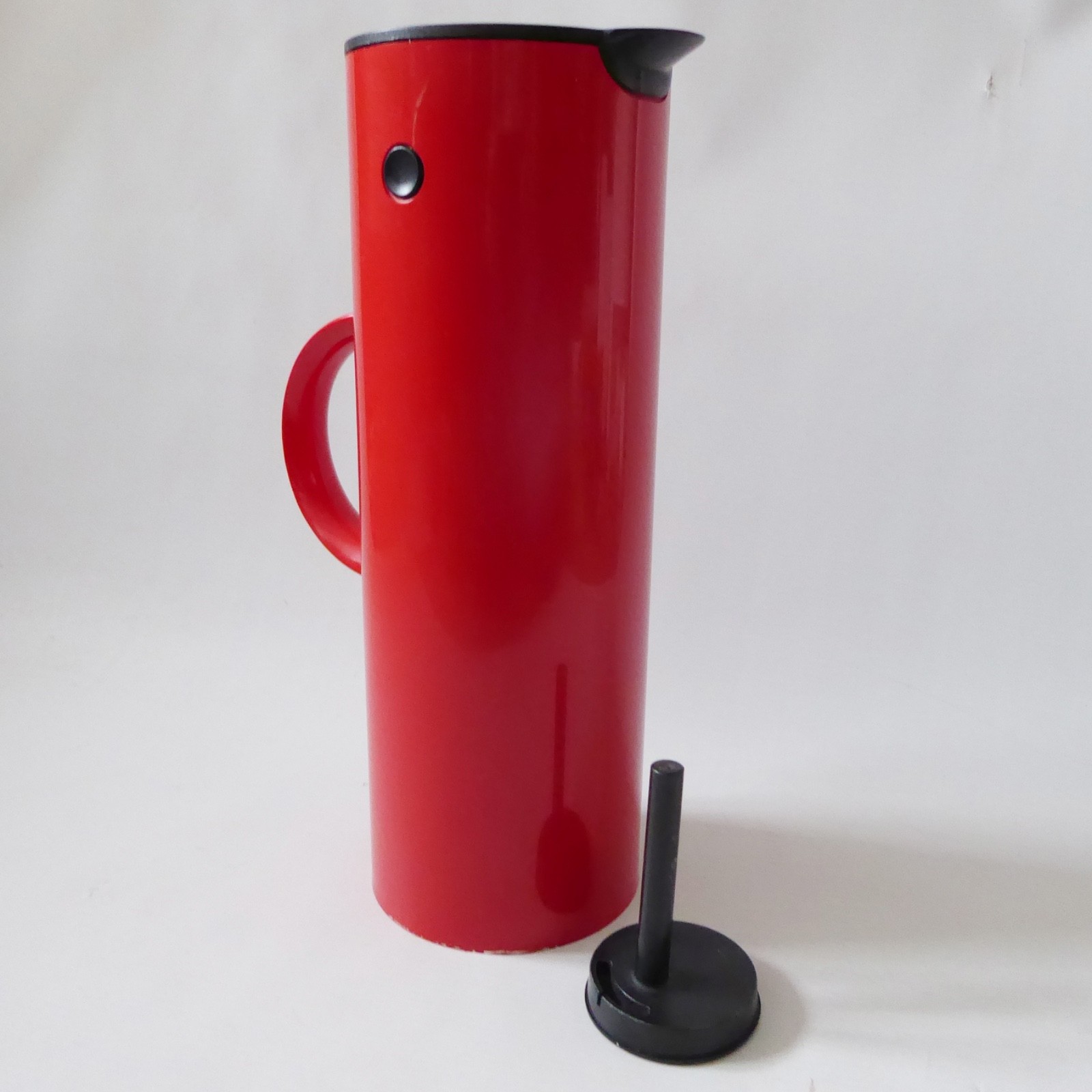 Vintage retro red Stelton EM77 Erik Magnussen vacuum jug coffee flask, Denmark - Image 6