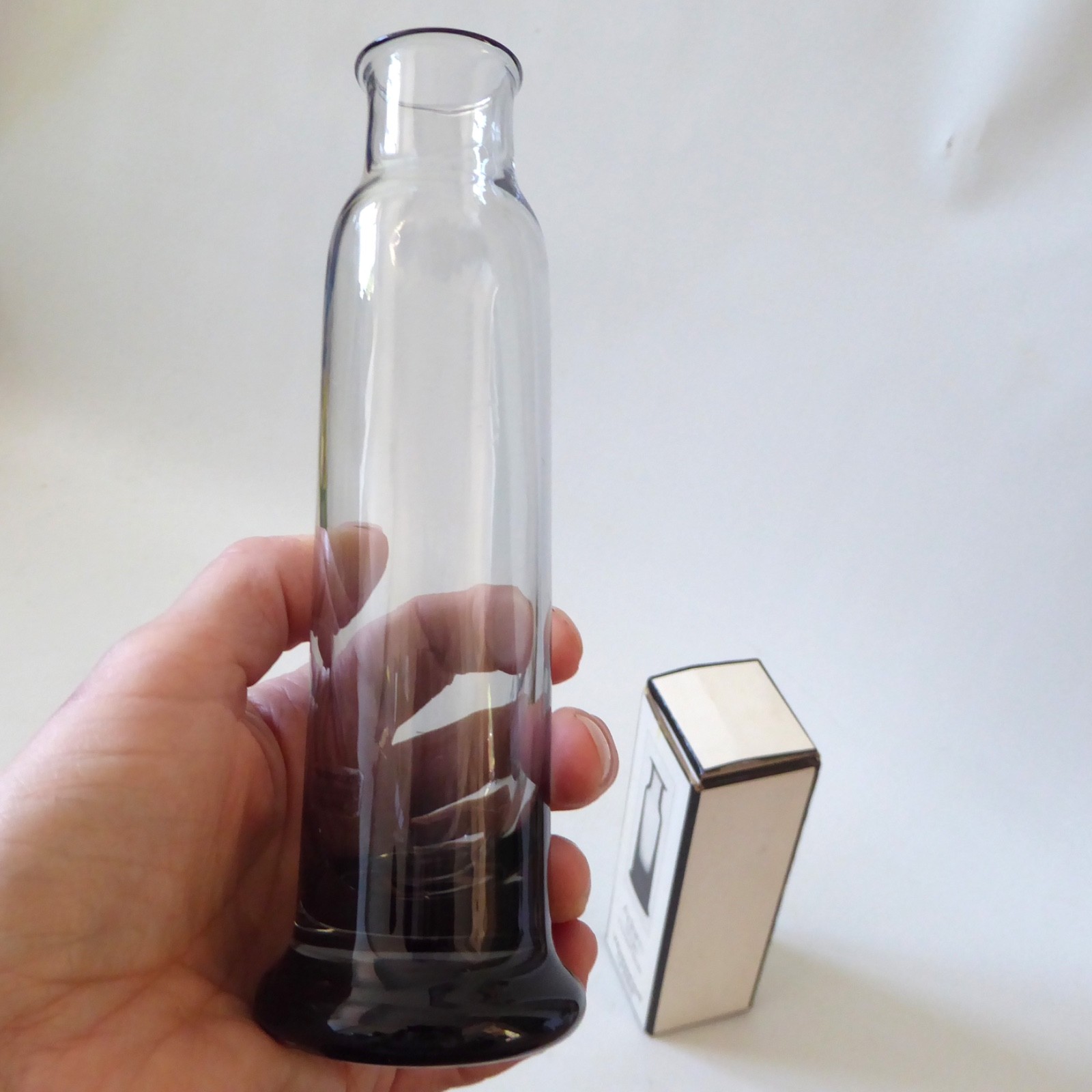 Wedgwood Adam FJT3 art glass stem vase, Frank Thrower Midnight Grey, crystal 80s - Image 8