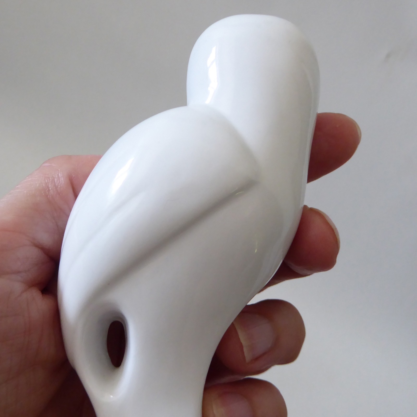 White porcelain minimalist modernist owl figurine vintage simplified bird figure - Image 9