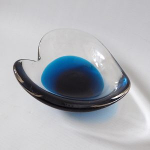 Whitefriars 9720 vintage 1970 kingfisher blue cased freeform art glass bowl dish