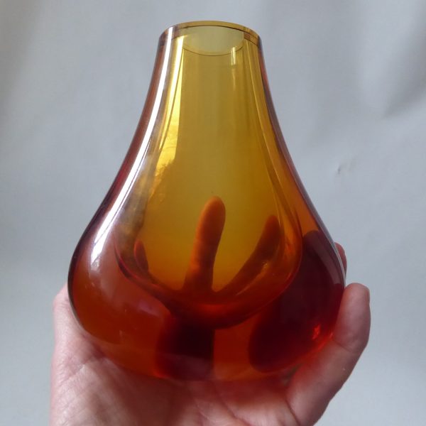 Whitefriars hambone 5.5" 9656 art glass vase, Gold FLC full lead crystal, 1980 - Image 7