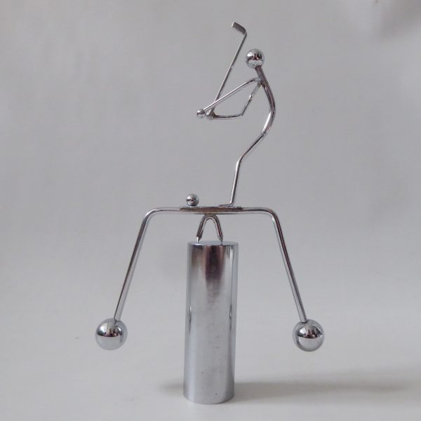 1980s golfer steel balance rocking desk accessory vintage executive toy figurine - Image 3