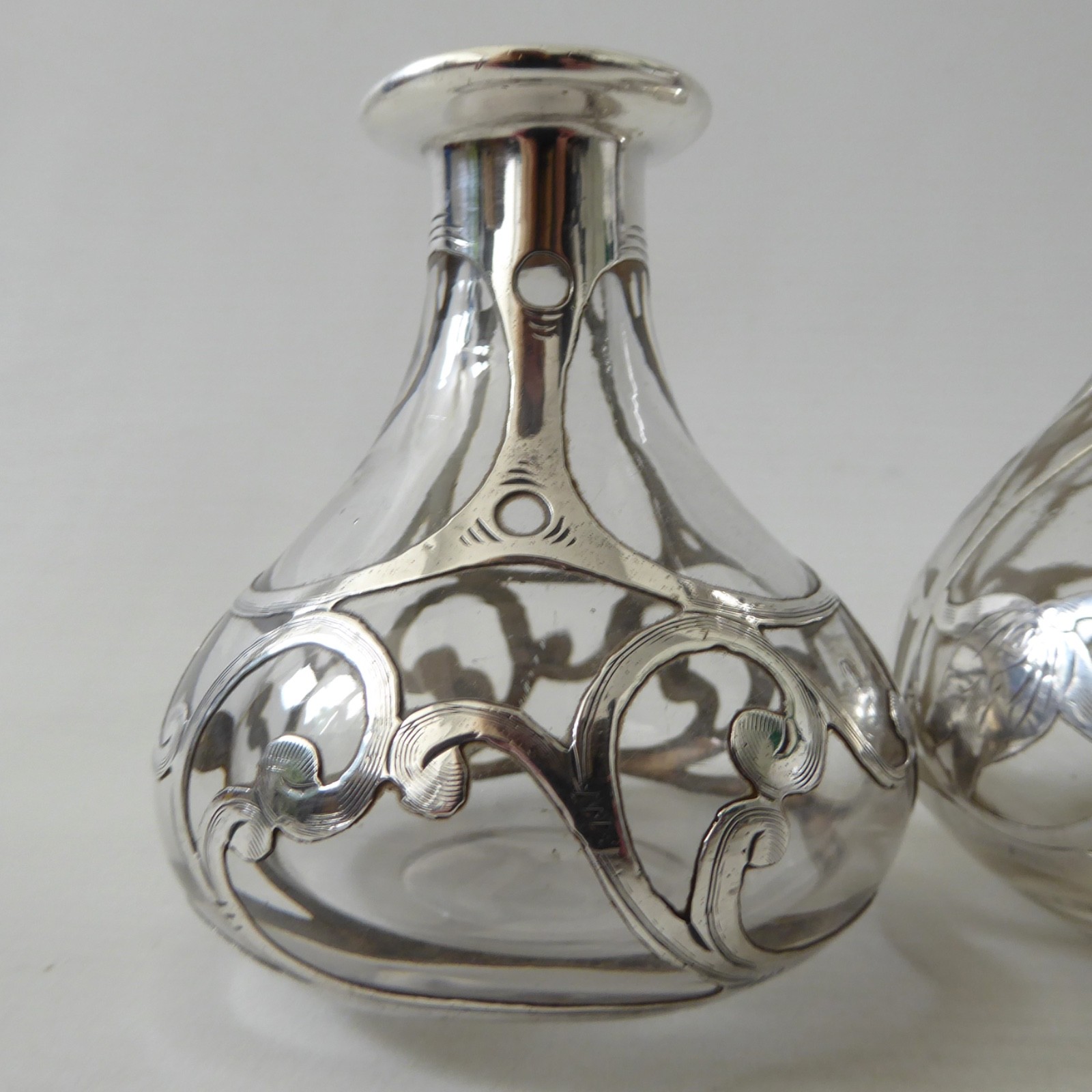Art Nouveau antique sterling silver overlay glass 2 perfume bottles, vintage - Image 6