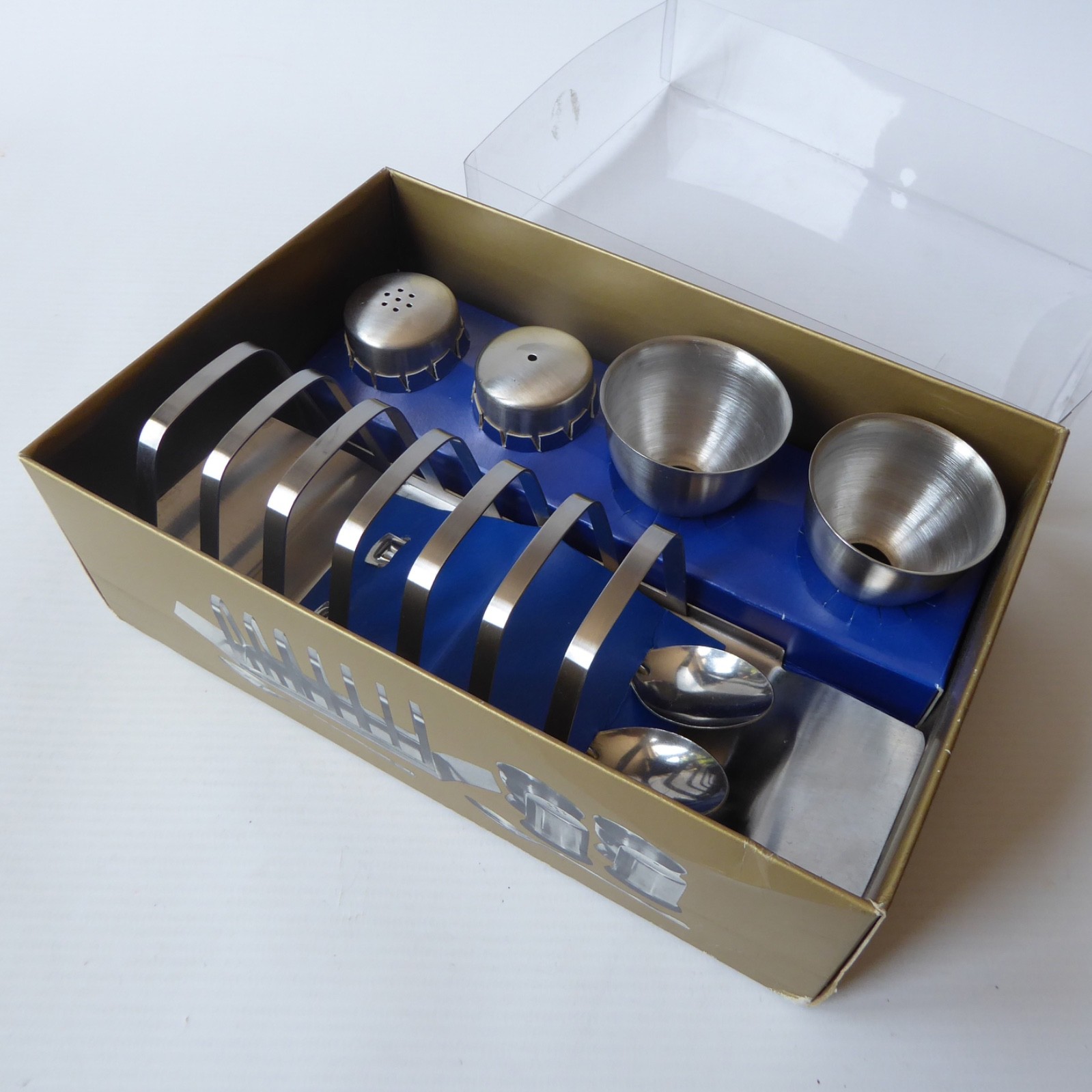 Boxed new 1970s breakfast set, egg cups, toast rack, salt pepper shakers, spoons - Image 8