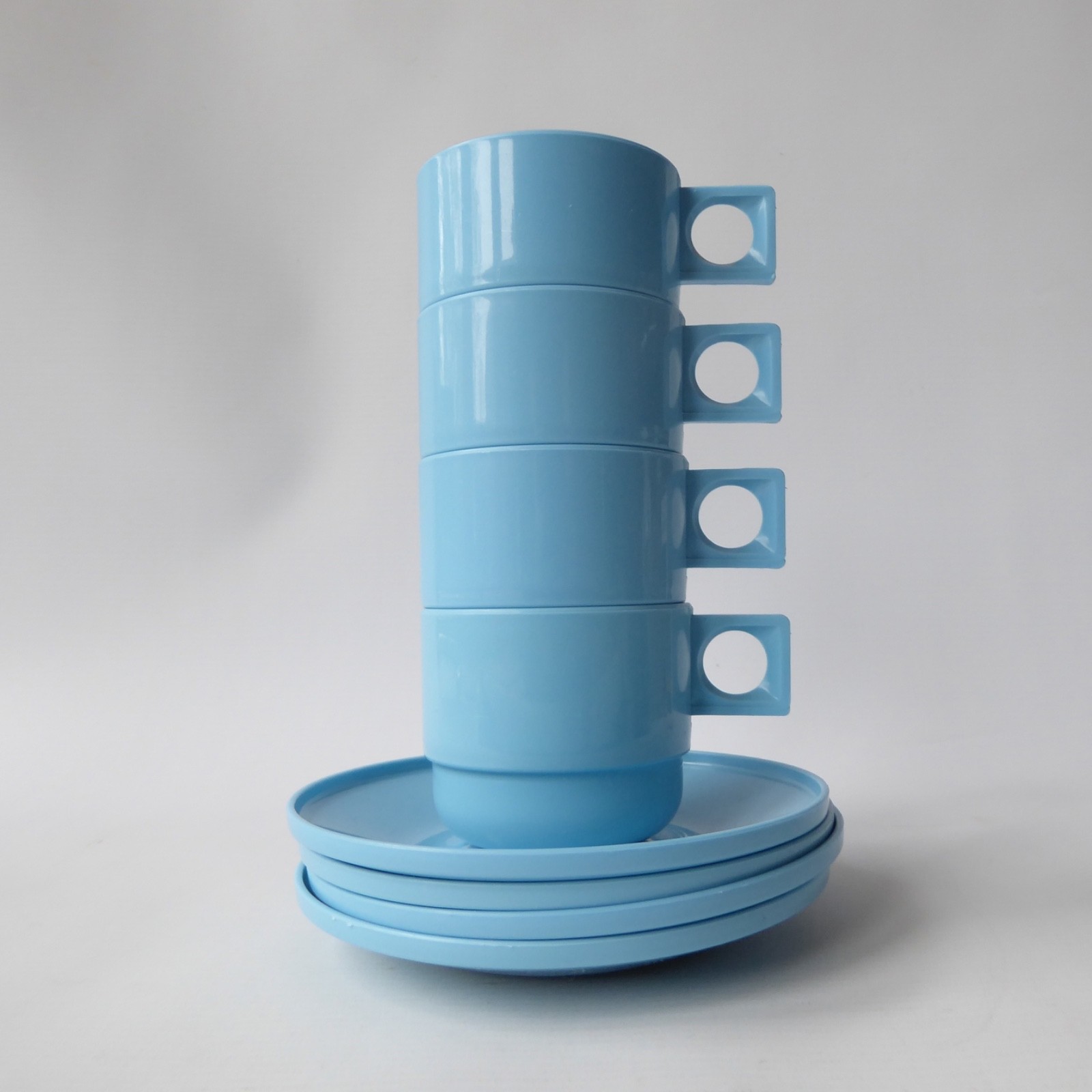 Brexton 4 cups & saucers, vintage baby blue plastic. From picnic hamper set, 60s