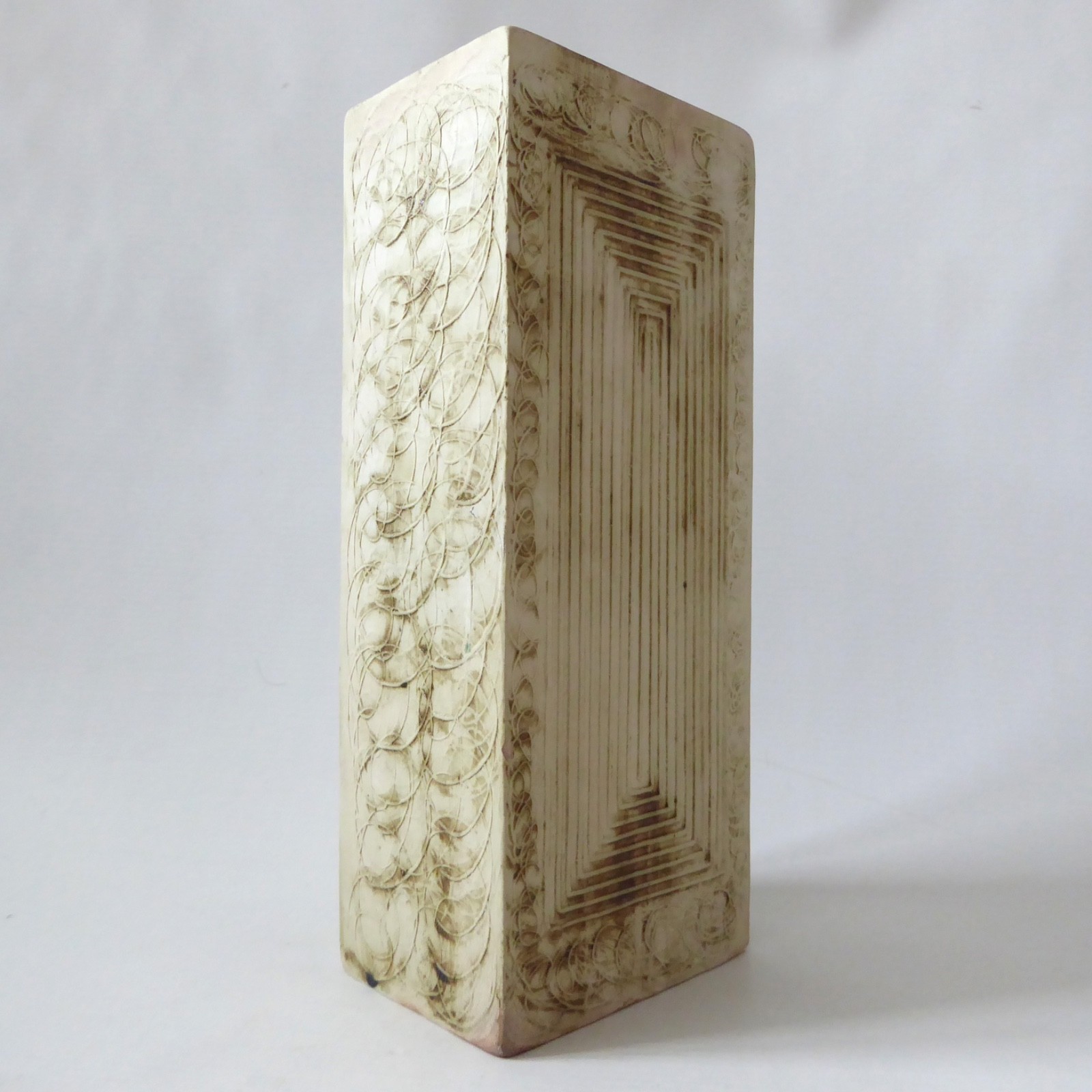 Carn Pottery rectangular tall block vase, John Beusmans #37. 1970s vintage retro - Image 11
