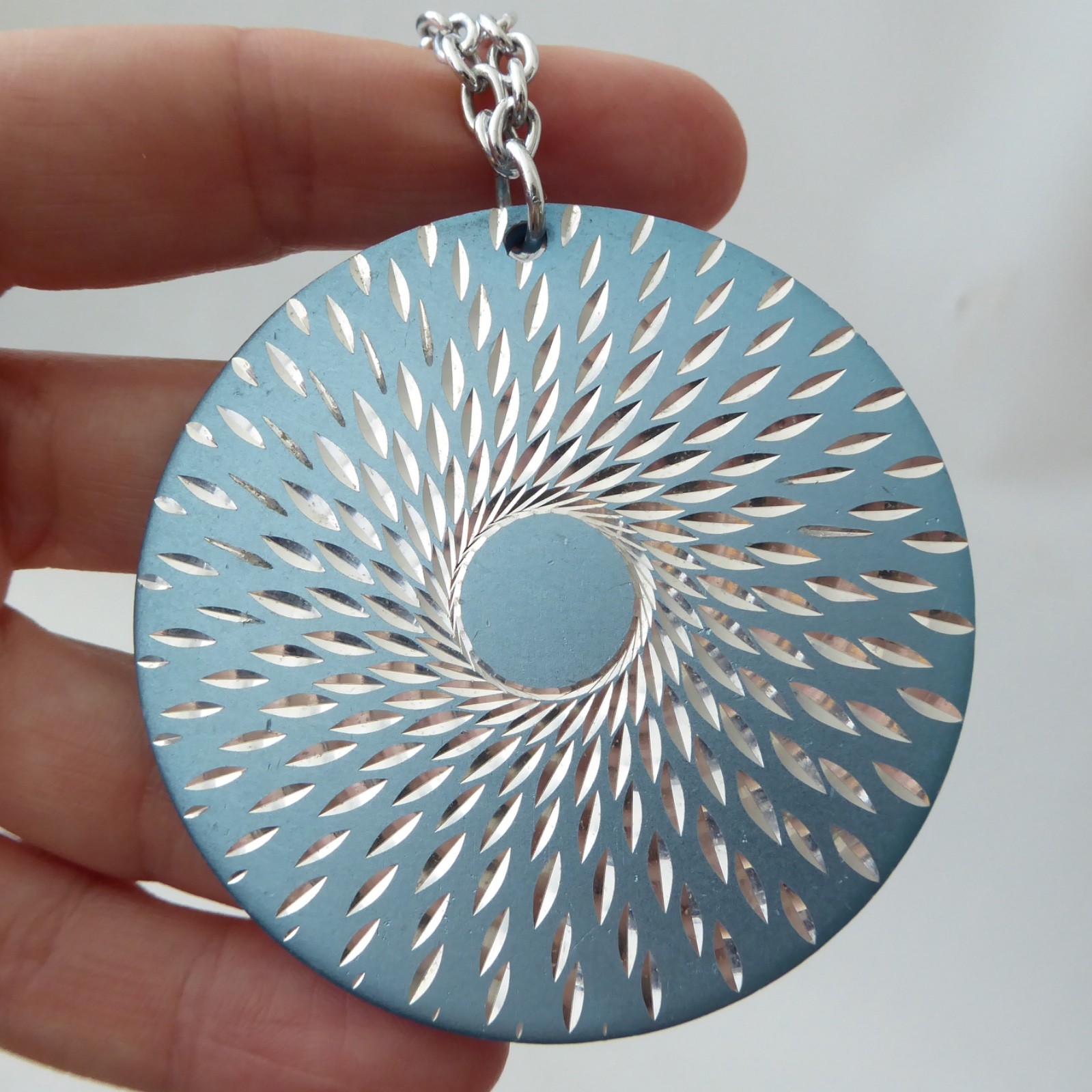 Conrah cristillium pendant necklace. Aluminium anodised blue metal. Geometric - Image 11