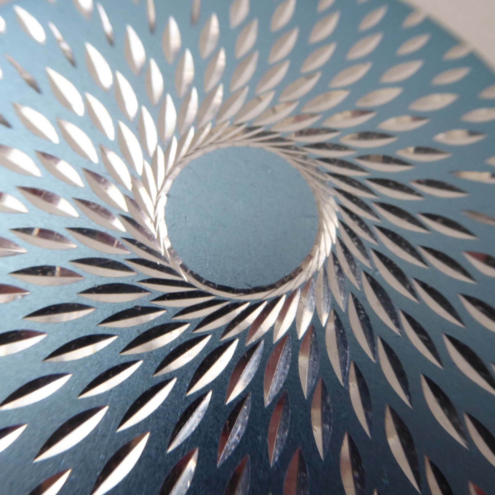 Conrah cristillium pendant necklace. Aluminium anodised blue metal. Geometric - Image 6