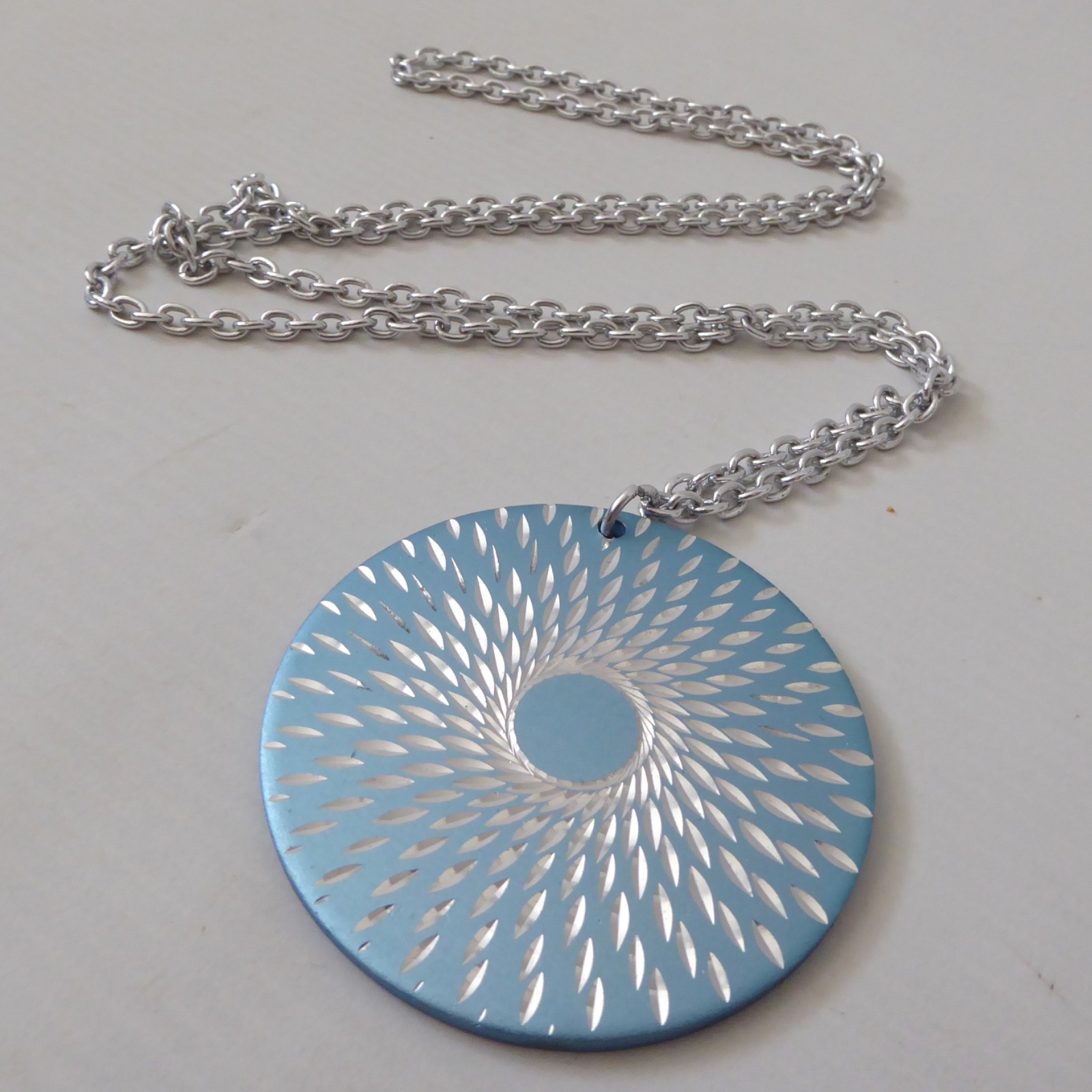 Conrah cristillium pendant necklace. Aluminium anodised blue metal. Geometric - Image 8