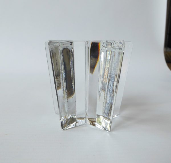 Dansk Designs art glass crystal star paperweight, ornamental clear block. Poland - Image 7