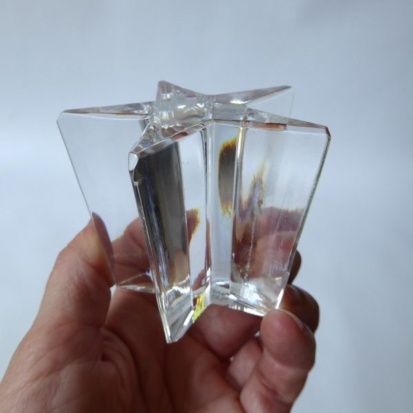 Dansk Designs art glass crystal star paperweight, ornamental clear block. Poland - Image 10