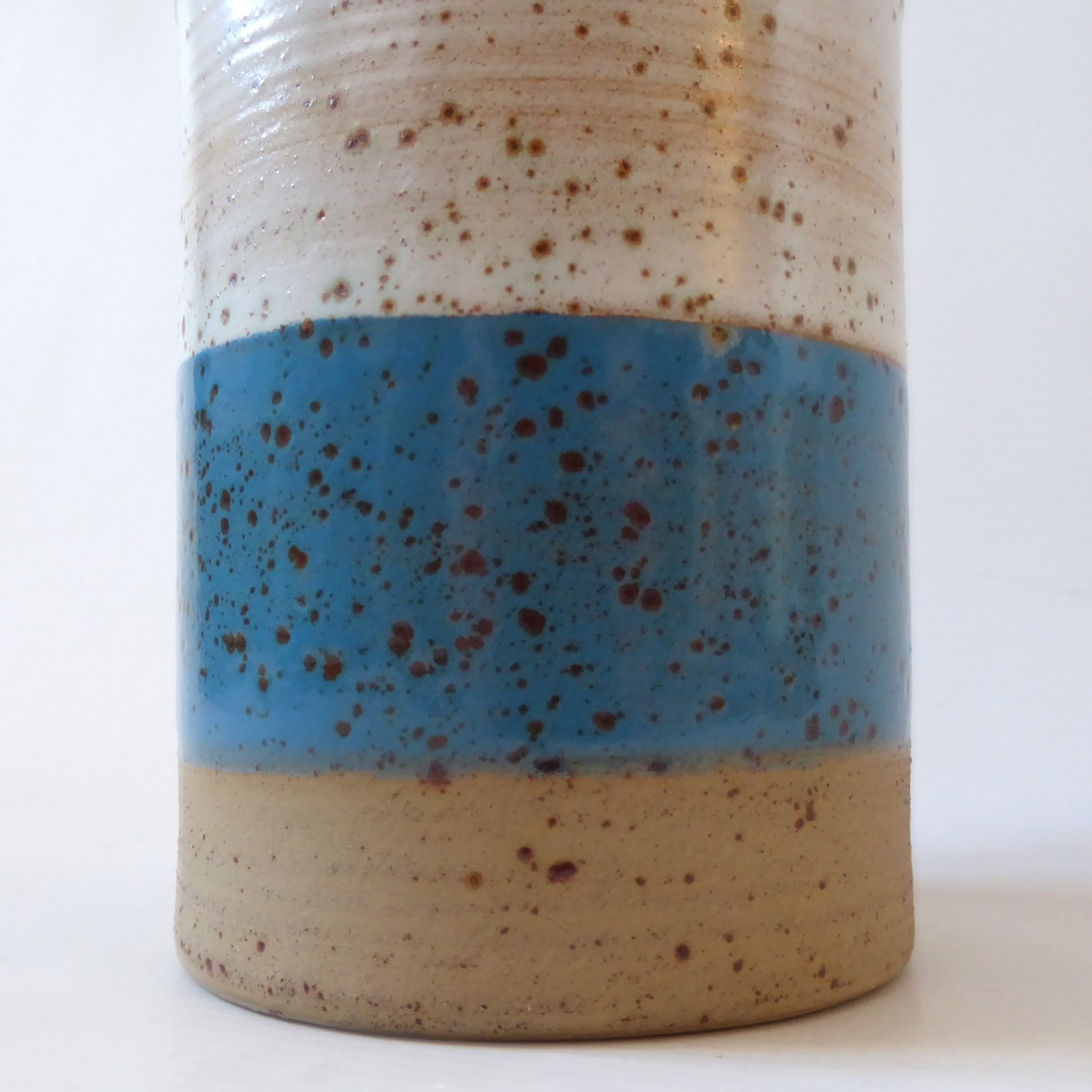 Denby Potter's Wheel vintage stoneware vase, pottery cylinder blue stripe. 1970s - Image 4