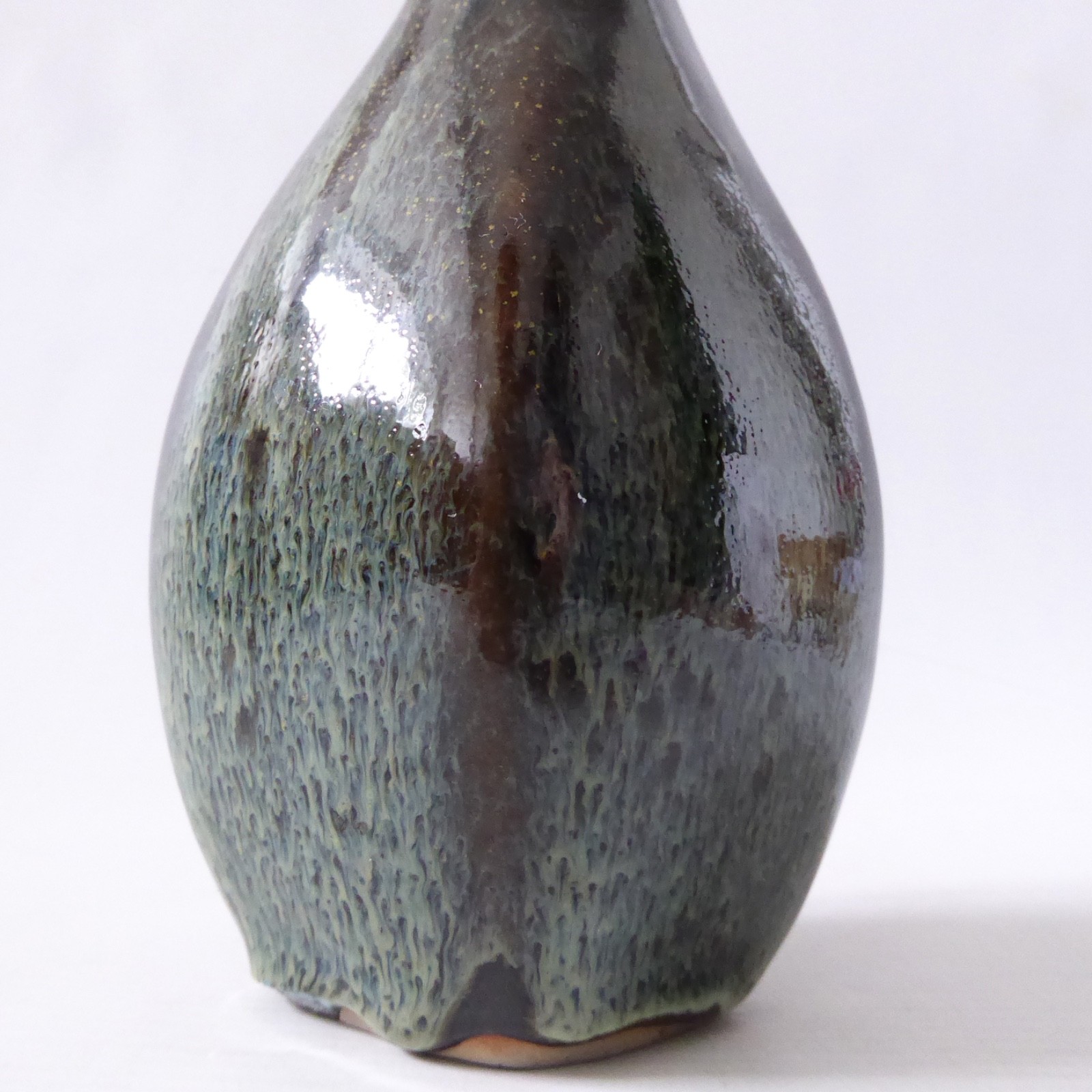 Glazed vintage art pottery vase, studio. Black brown green drip, flat oval vase - Image 11