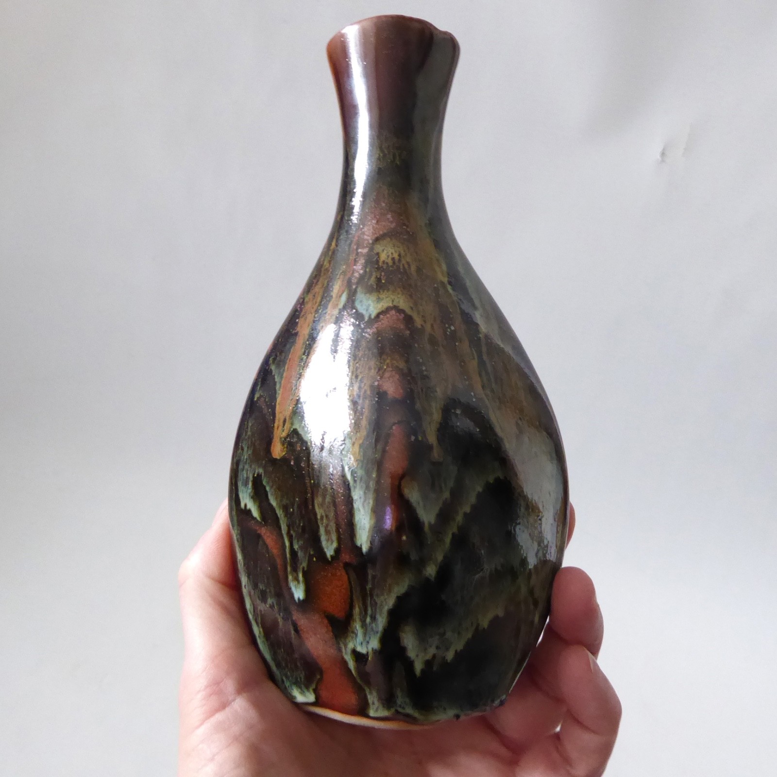 Glazed vintage art pottery vase, studio. Black brown green drip, flat oval vase - Image 4