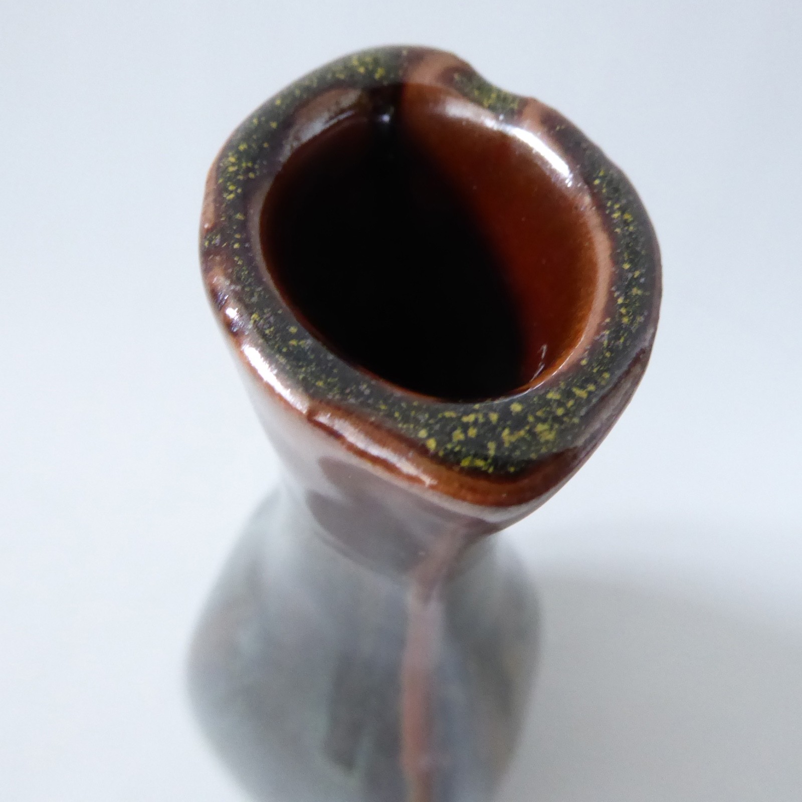 Glazed vintage art pottery vase, studio. Black brown green drip, flat oval vase - Image 10