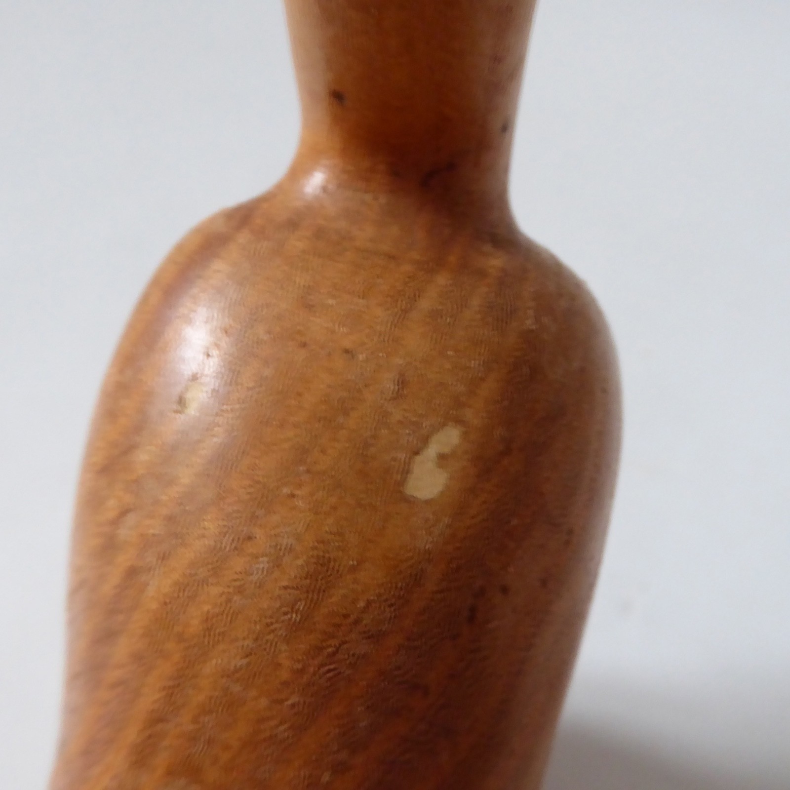 Jim Hunter carved elm blond wood cat figurine, modernist minimalist standing - Image 12