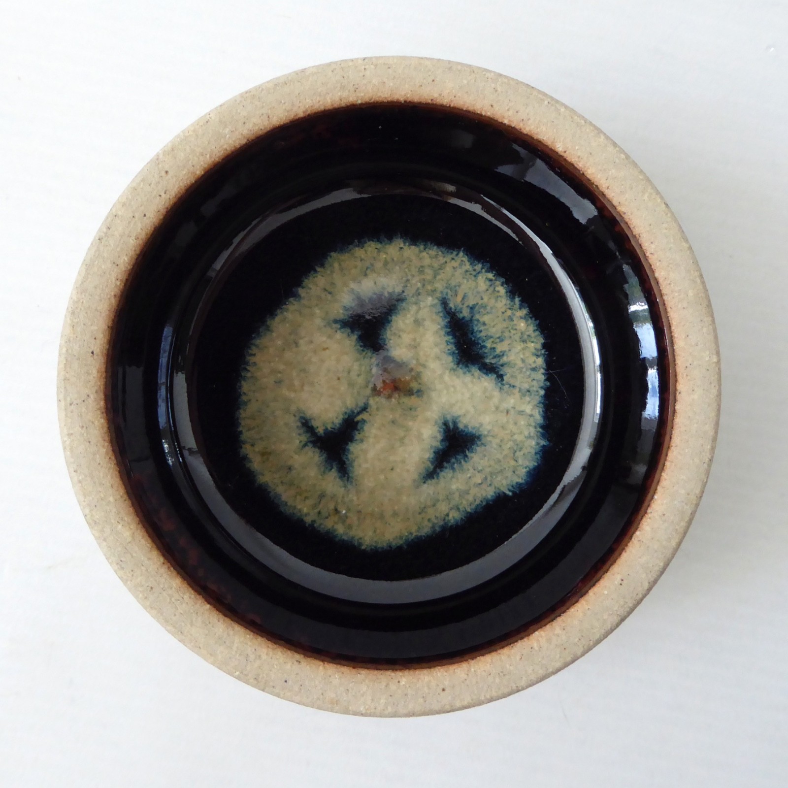 John Harlow vintage studio pottery small stoneware bowl, decorative glazed inner - Image 3