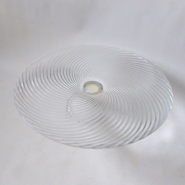 Large glass cake stand, footed round plate platter. Vintage, 12" spiralled glass - Image 5