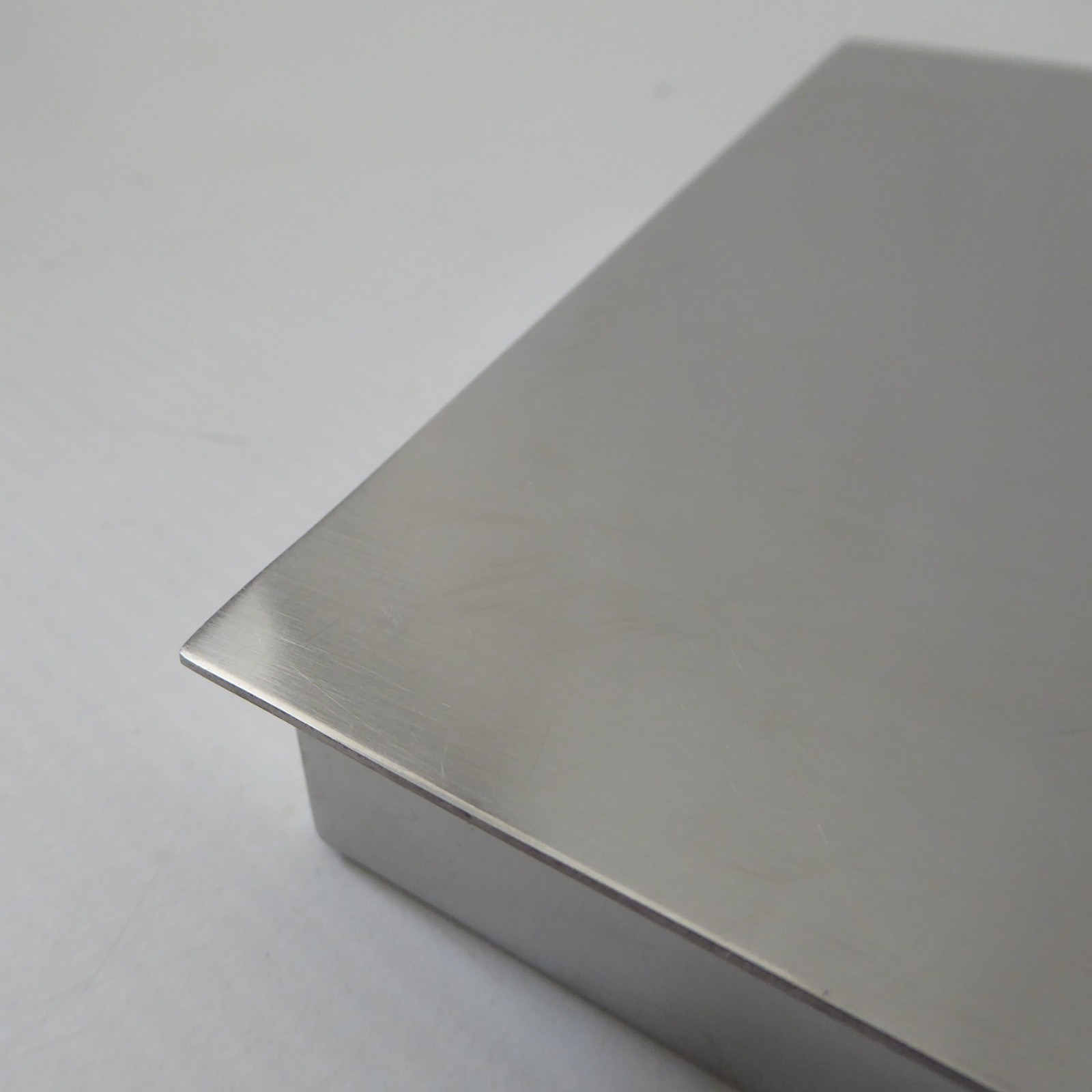 MG Denmark stainless steel cigarette box case, Danish modernist slim vintage 60s - Image 15