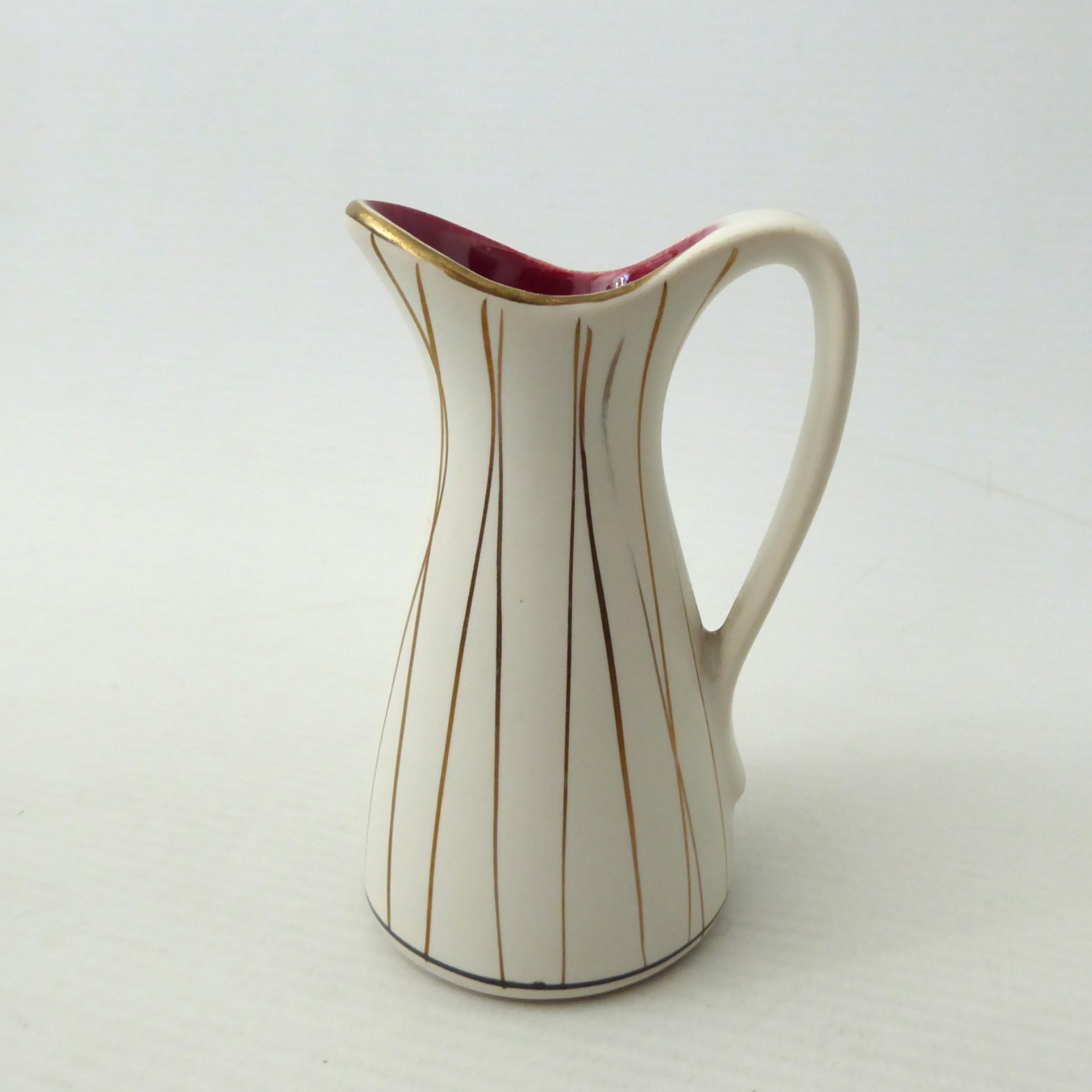 Marzi & Remy West German 2009/9 jug vase, vintage 50s hand painted gold stripes - Image 2