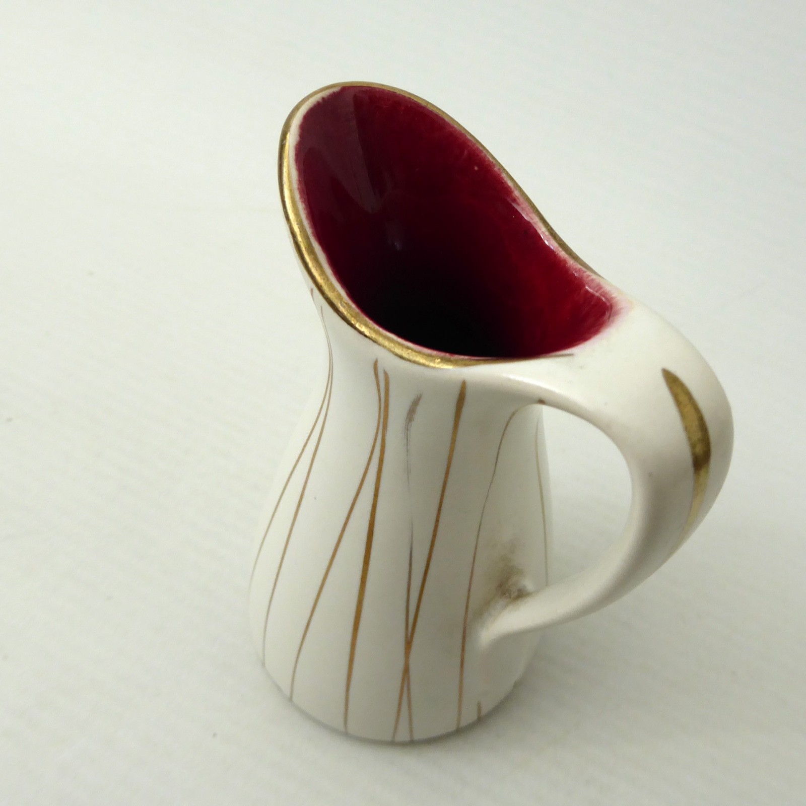 Marzi & Remy West German 2009/9 jug vase, vintage 50s hand painted gold stripes - Image 3