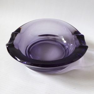 Mid century Czech František Zemek Rudolfova Hut, art glass purple ashtray bowl