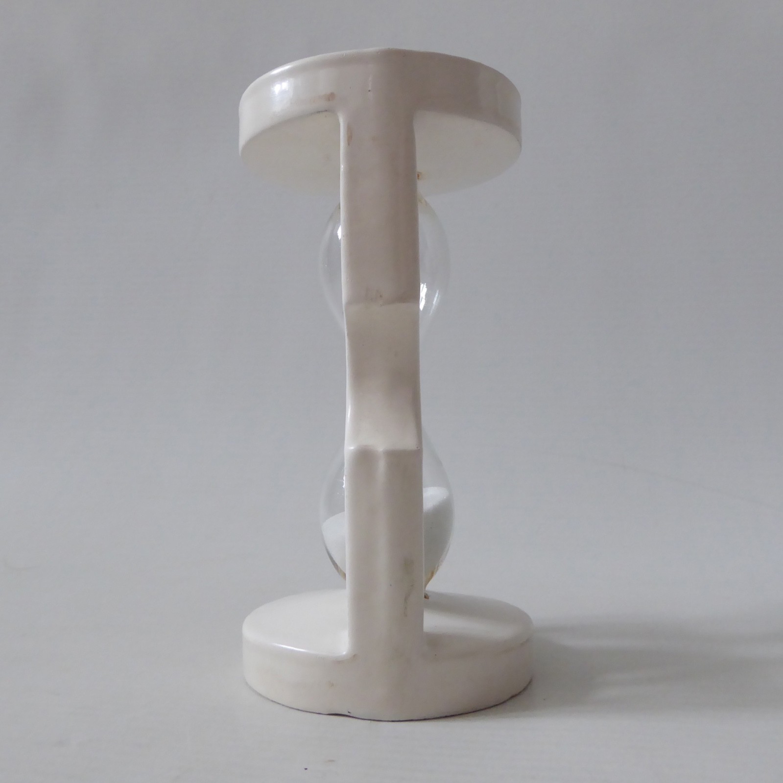 Robert Welch Victor vintage white cast iron 4 minute egg timer, hour glass. 80s - Image 6