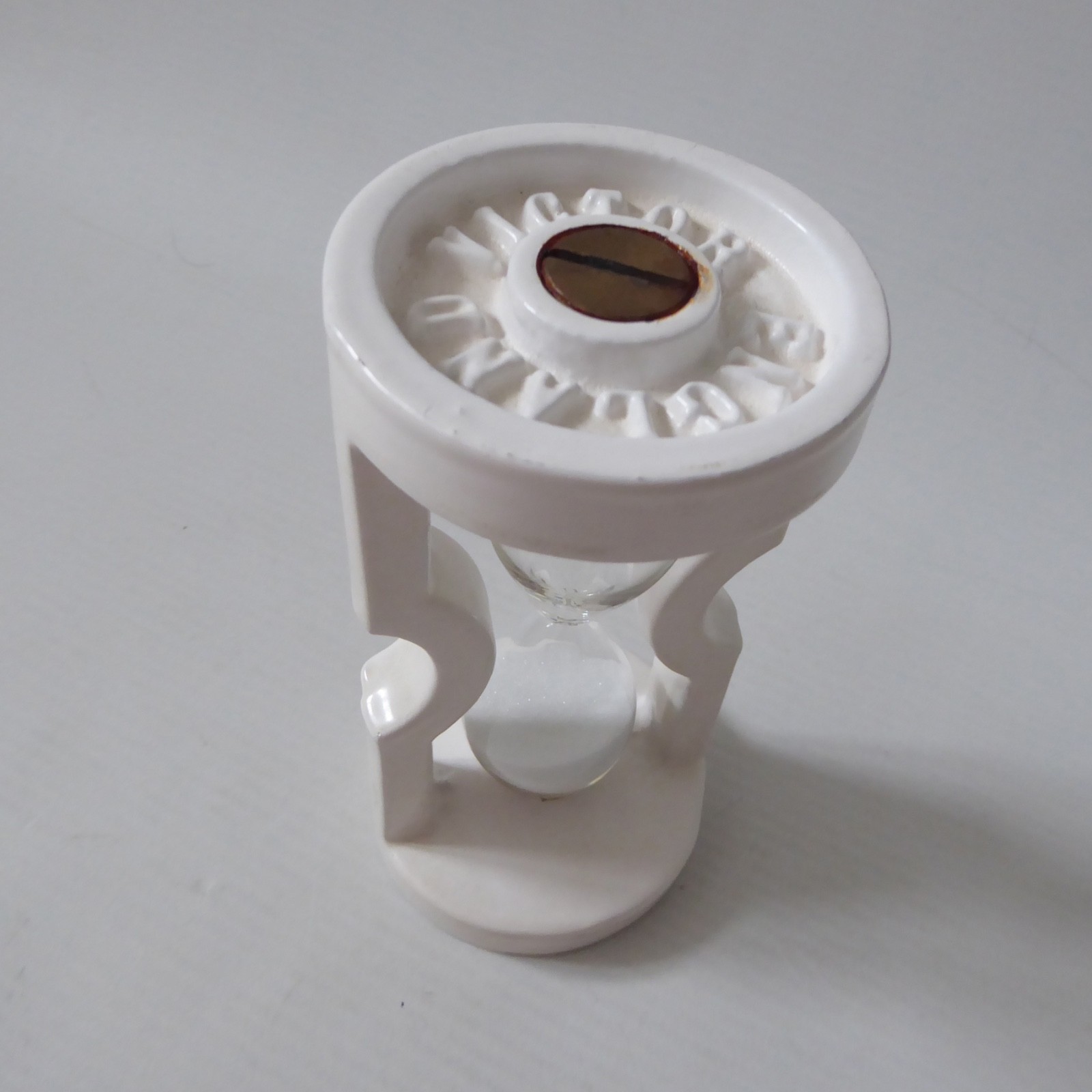 Robert Welch Victor vintage white cast iron 4 minute egg timer, hour glass. 80s - Image 7