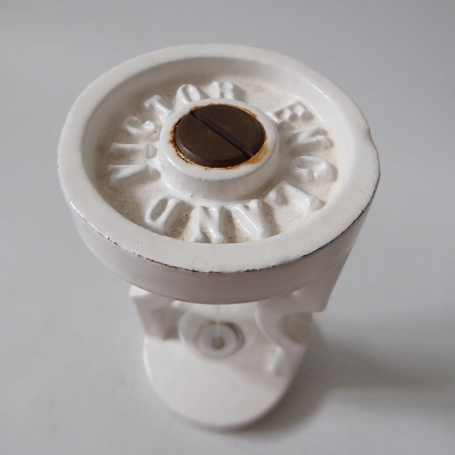 Robert Welch Victor vintage white cast iron 4 minute egg timer, hour glass. 80s - Image 8