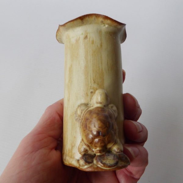 Studio pottery vase with little turtle tortoise. Flared rim small pot 1970s/80s - Image 9
