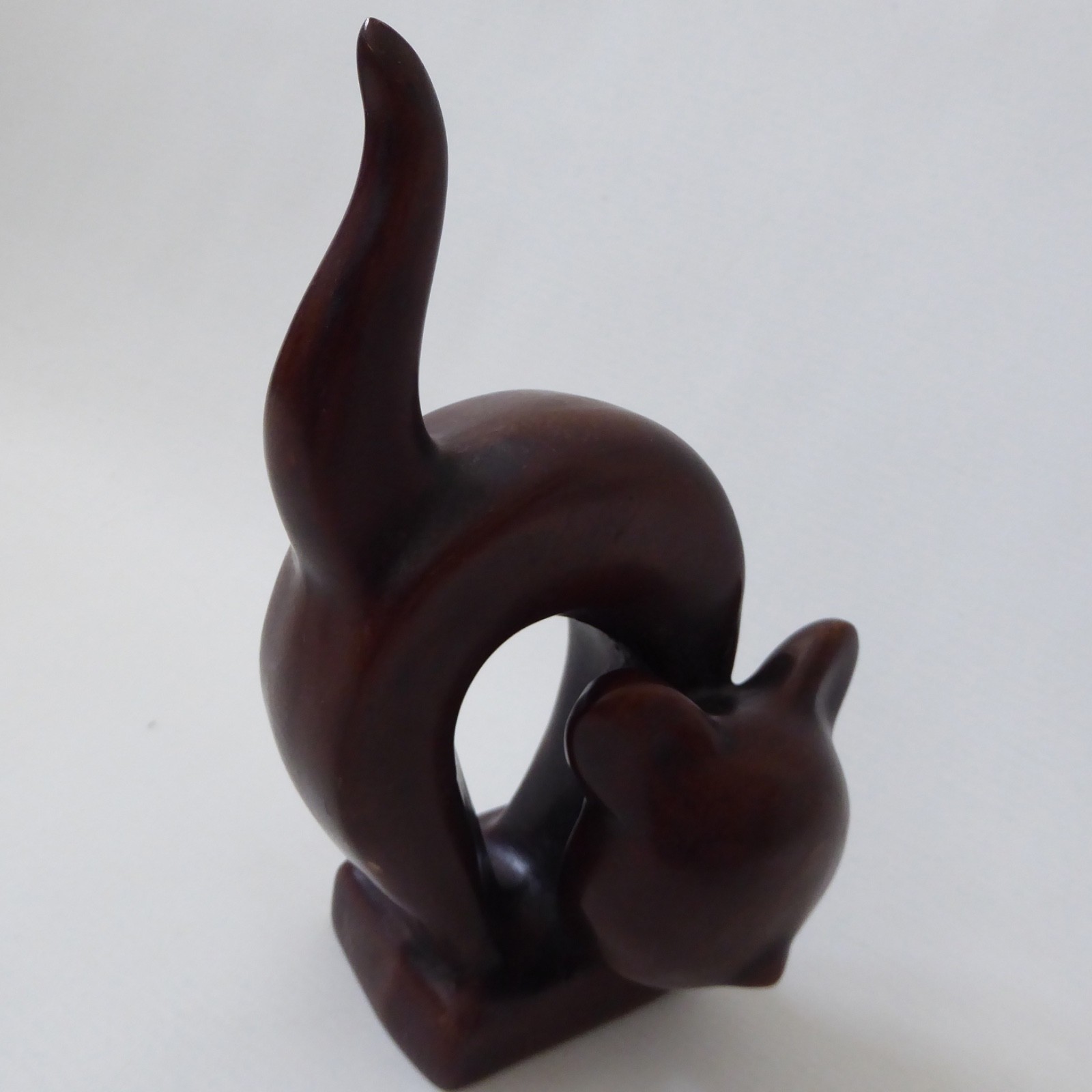 Stylised cat figurine statue, modernist/minimal, brown resin, bronze effect - Image 7