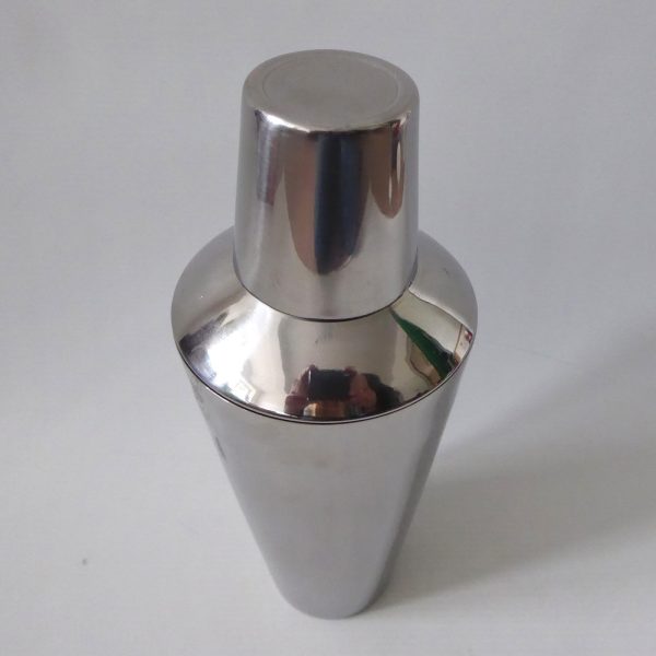 Vintage 1970s KH S-844 Hong Kong cocktail shaker, tall stainless steel Manhattan - Image 4