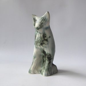 Vintage Carn Pottery Z6 cat figurine by John Beusmans. 1970s retro studio figure