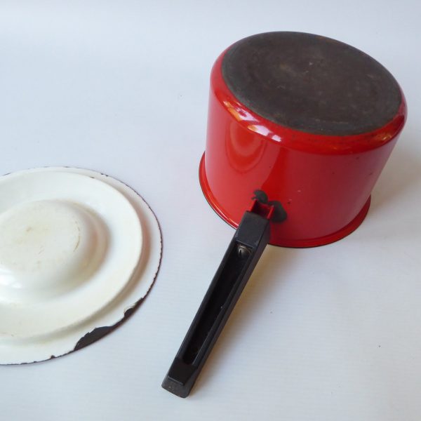 Vintage Finel Finland red enamel saucepan, Arabia Seppo Mallat 1970s retro pan - Image 16