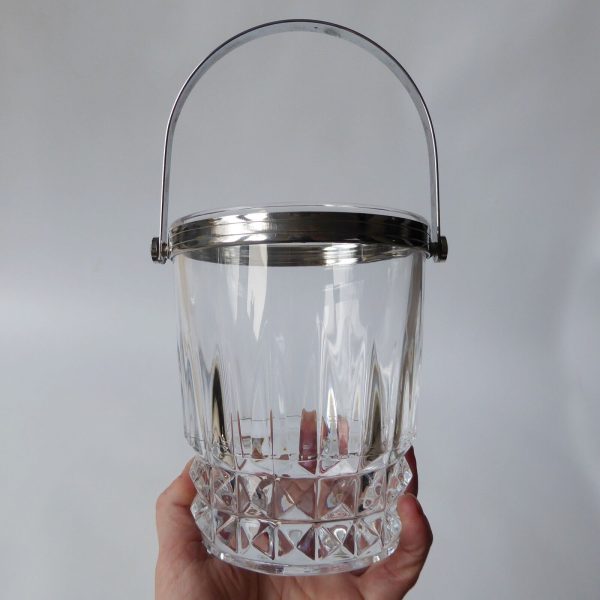 Vintage French Crystal D'Arques moulded glass ice bucket cooler. Clear & chrome - Image 10