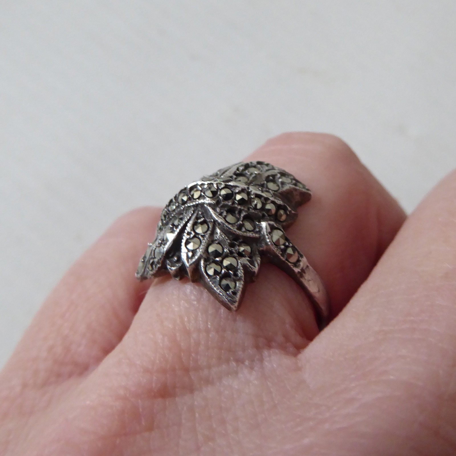 Vintage antique James Walker sterling silver 925 ring marcasite stones, size L - Image 7