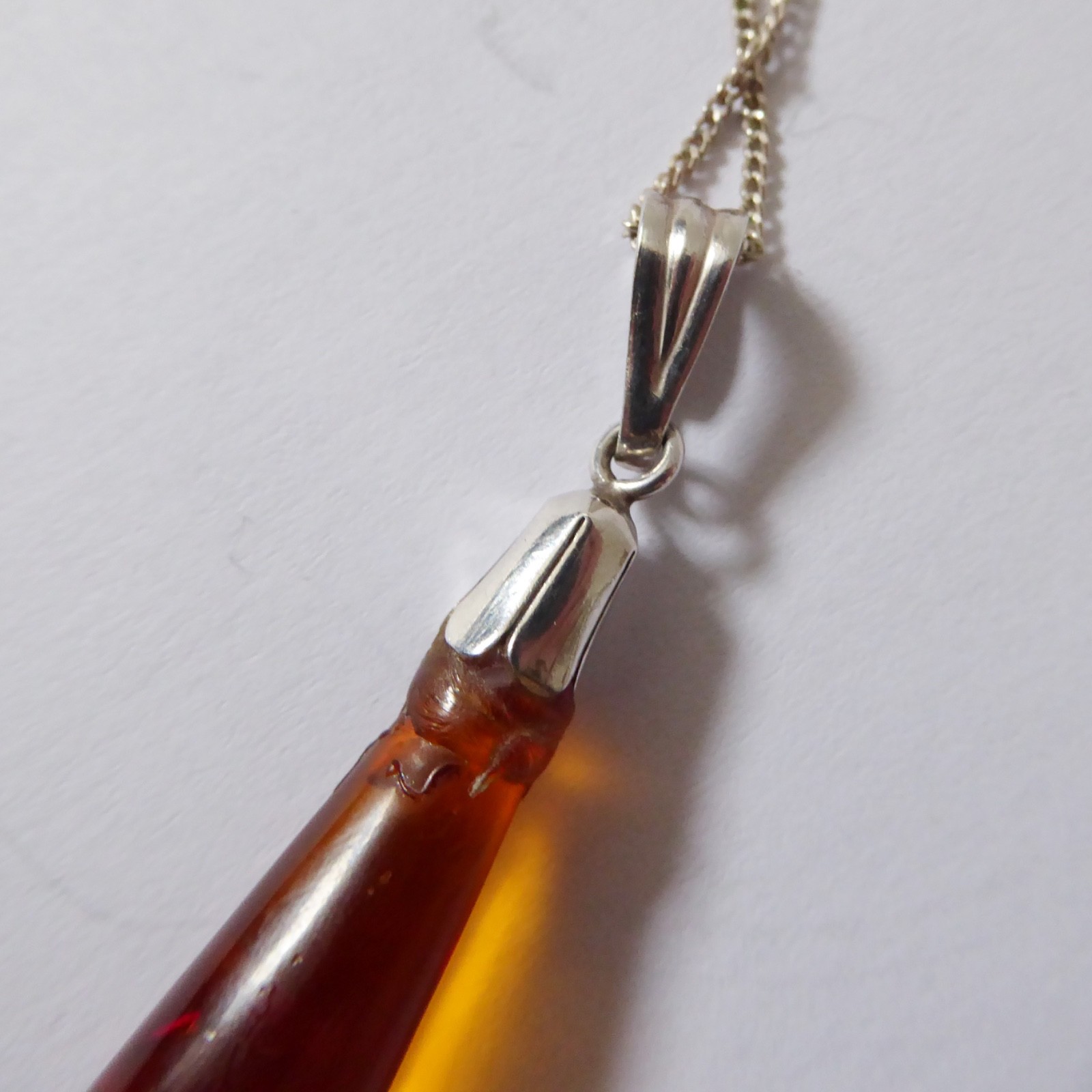 Vintage sterling silver 25 amber teardrop pendant, silver 15" necklace chain - Image 5