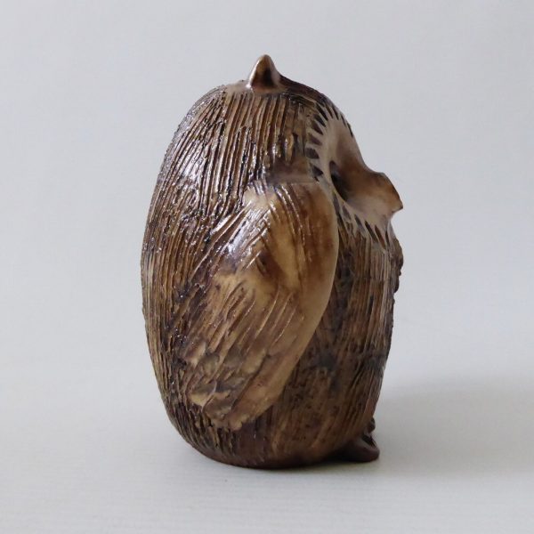 Vintage studio pottery owl. Handmade sgraffito clay figurine sculpture. 1970s - Image 9