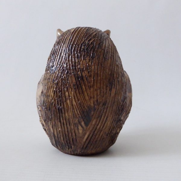 Vintage studio pottery owl. Handmade sgraffito clay figurine sculpture. 1970s - Image 10