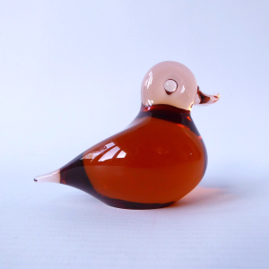 Wedgwood Lilliput duckling bird paperweight sculpture, 70s Topaz glass figurine