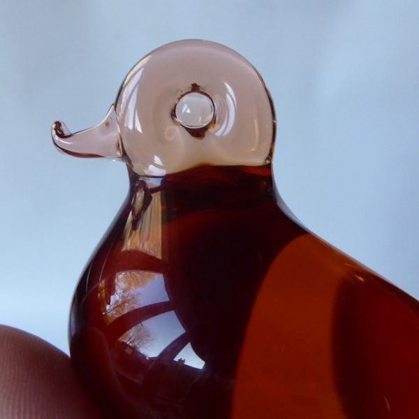 Wedgwood Lilliput duckling bird paperweight sculpture, 70s Topaz glass figurine - Image 9