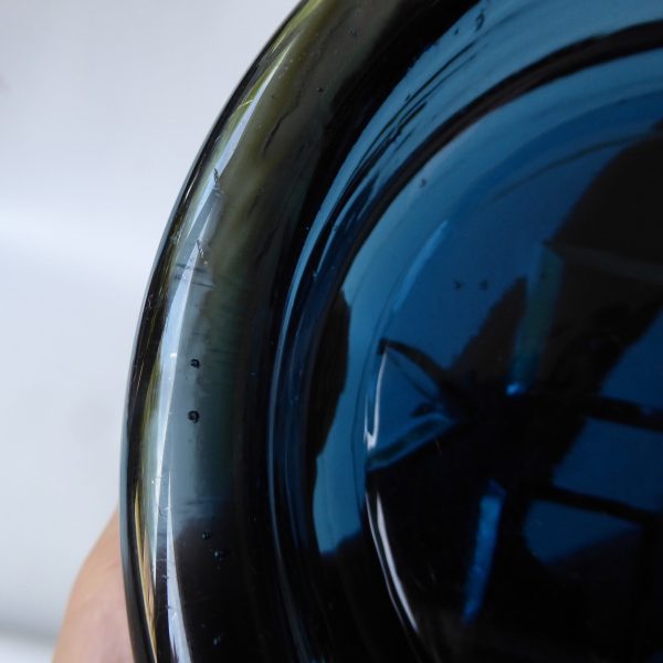 Wedgwood art glass bowl ashtray dish, Stennett-Willson textured RSW27. Sapphire - Image 14