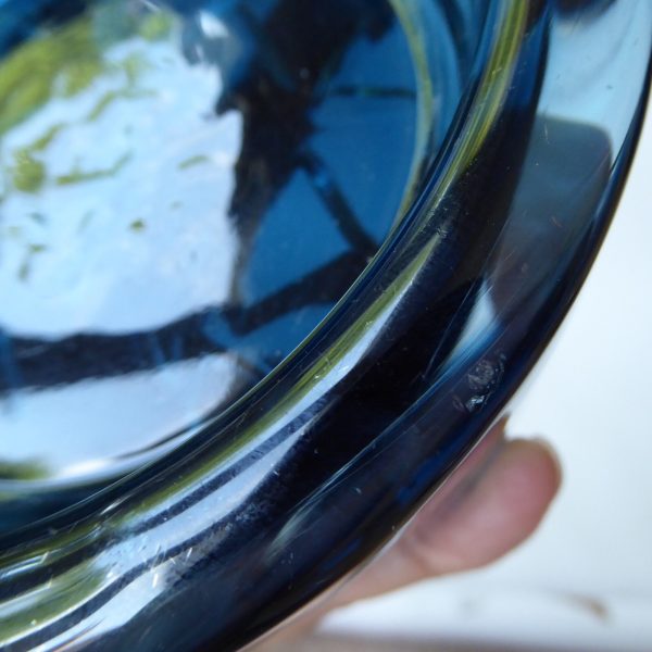 Wedgwood art glass bowl ashtray dish, Stennett-Willson textured RSW27. Sapphire - Image 15