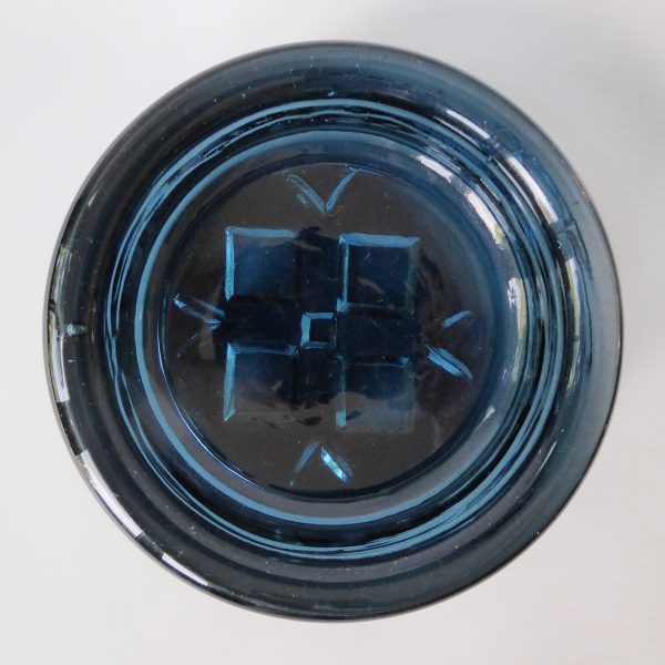 Wedgwood art glass bowl ashtray dish, Stennett-Willson textured RSW27. Sapphire - Image 5