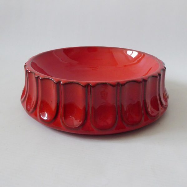 West German pottery ceramic vintage bowl, red glazed 9" round dish. 1970s/1980s - Image 14