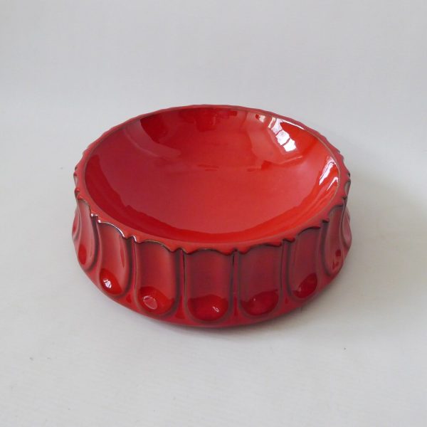 West German pottery ceramic vintage bowl, red glazed 9" round dish. 1970s/1980s - Image 3